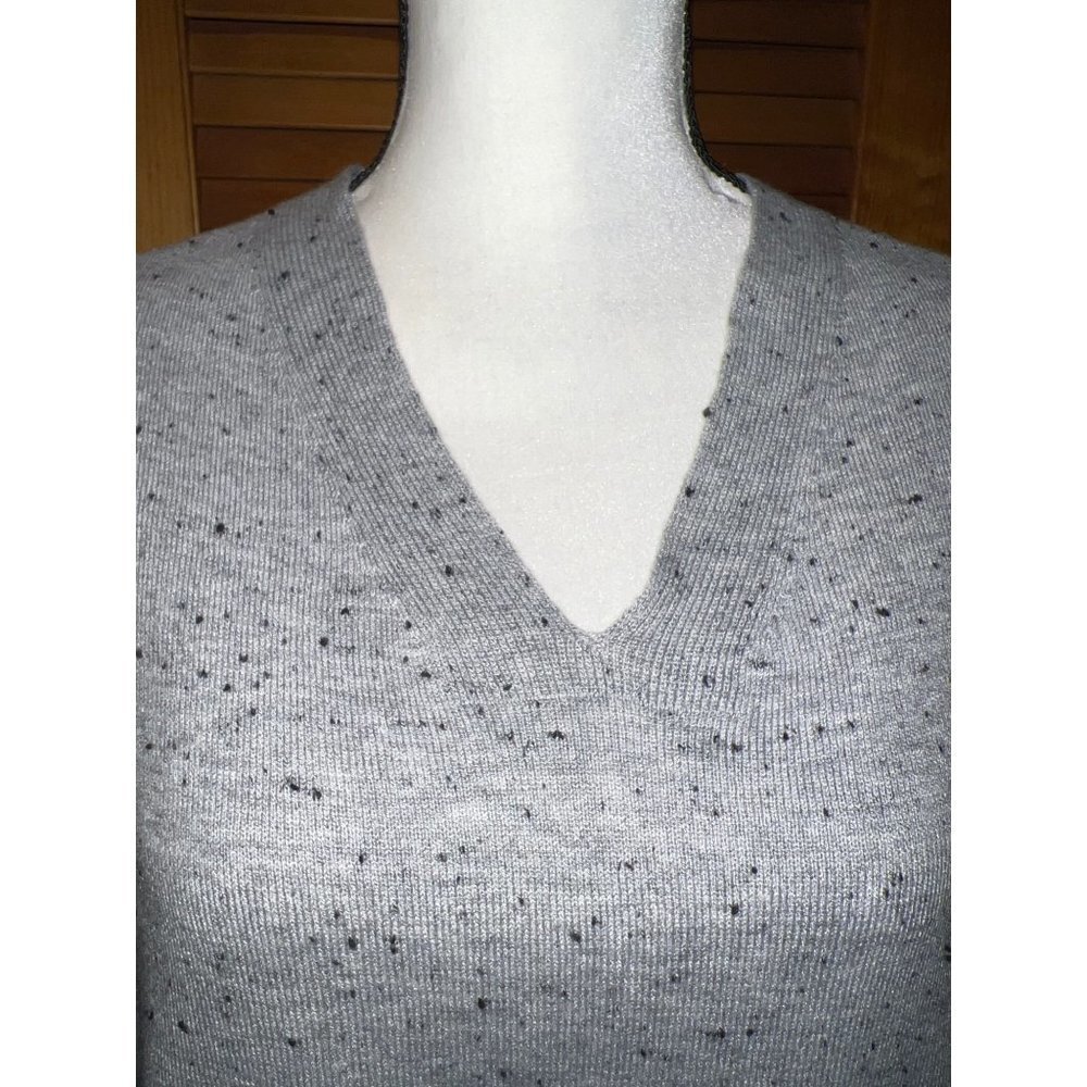 Loft Grey Speckled V Neck Tunic — Medium - Picture 5 of 13